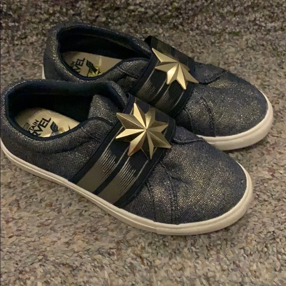 Captain Marvel Glitter Denim slipon shoes size 11